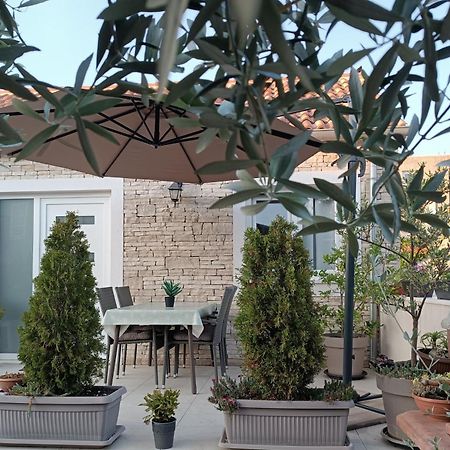 ביבינייה Apartman Mandi מראה חיצוני תמונה