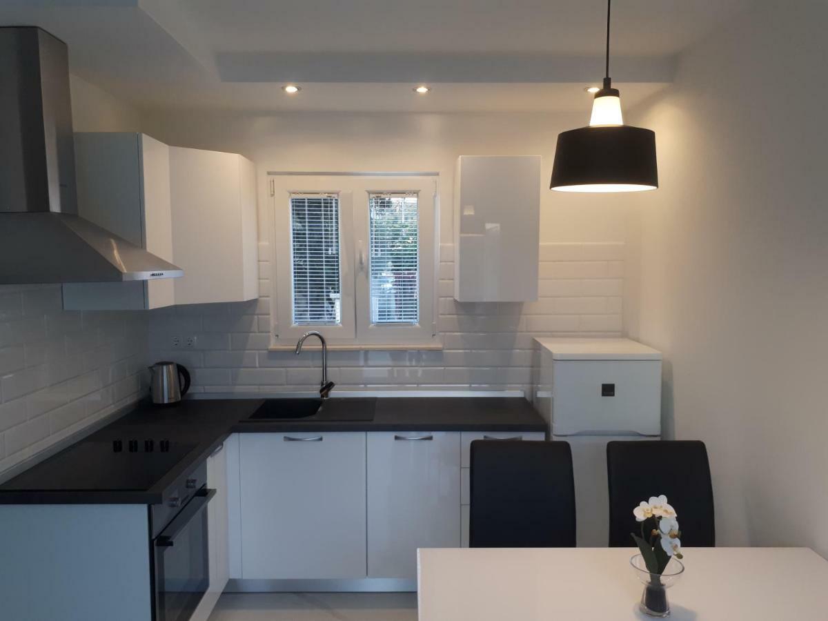 ביבינייה Apartman Mandi מראה חיצוני תמונה